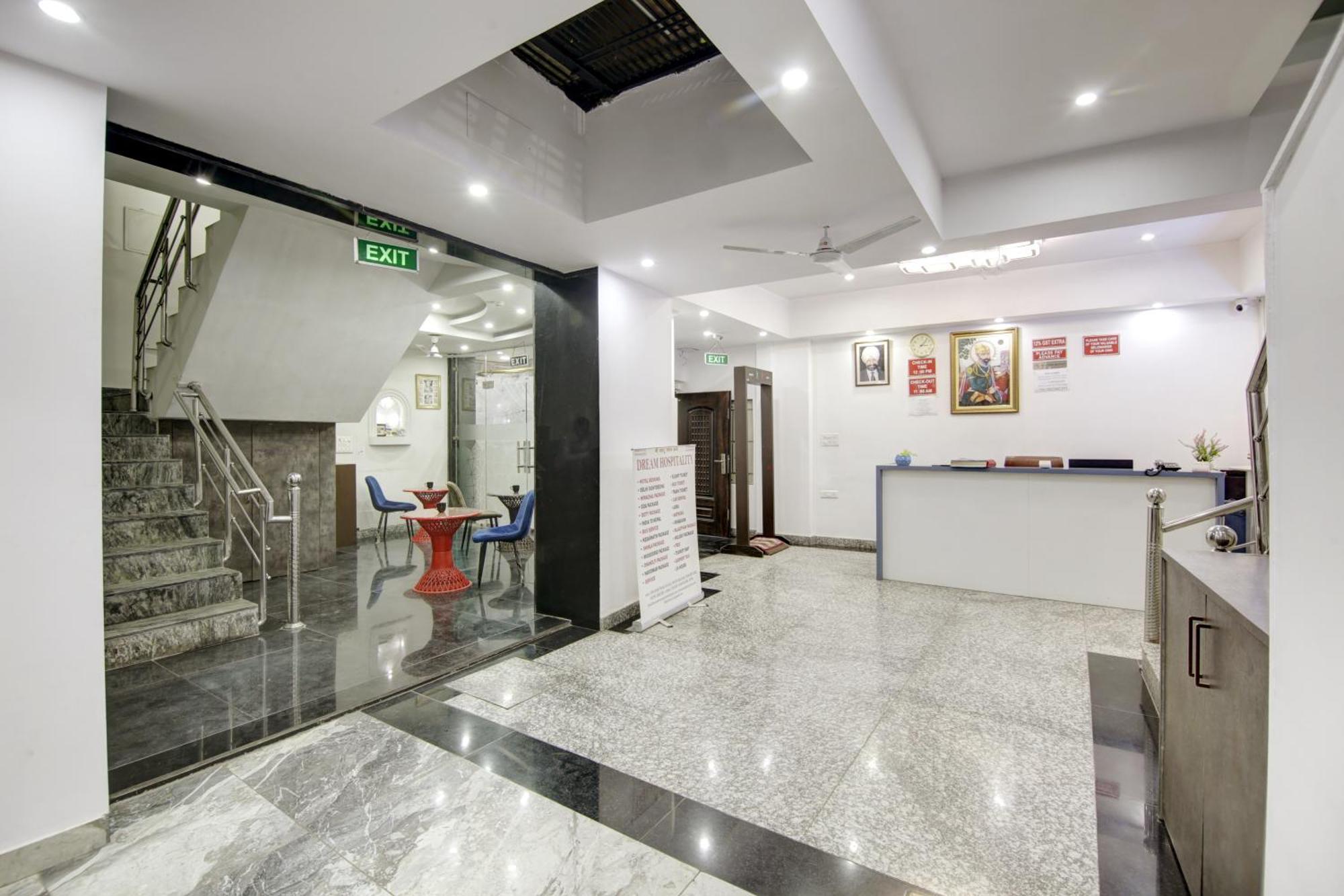 Hotel S B Inn - Near New Delhi Railway Station Paharganj Nova Deli Exterior foto