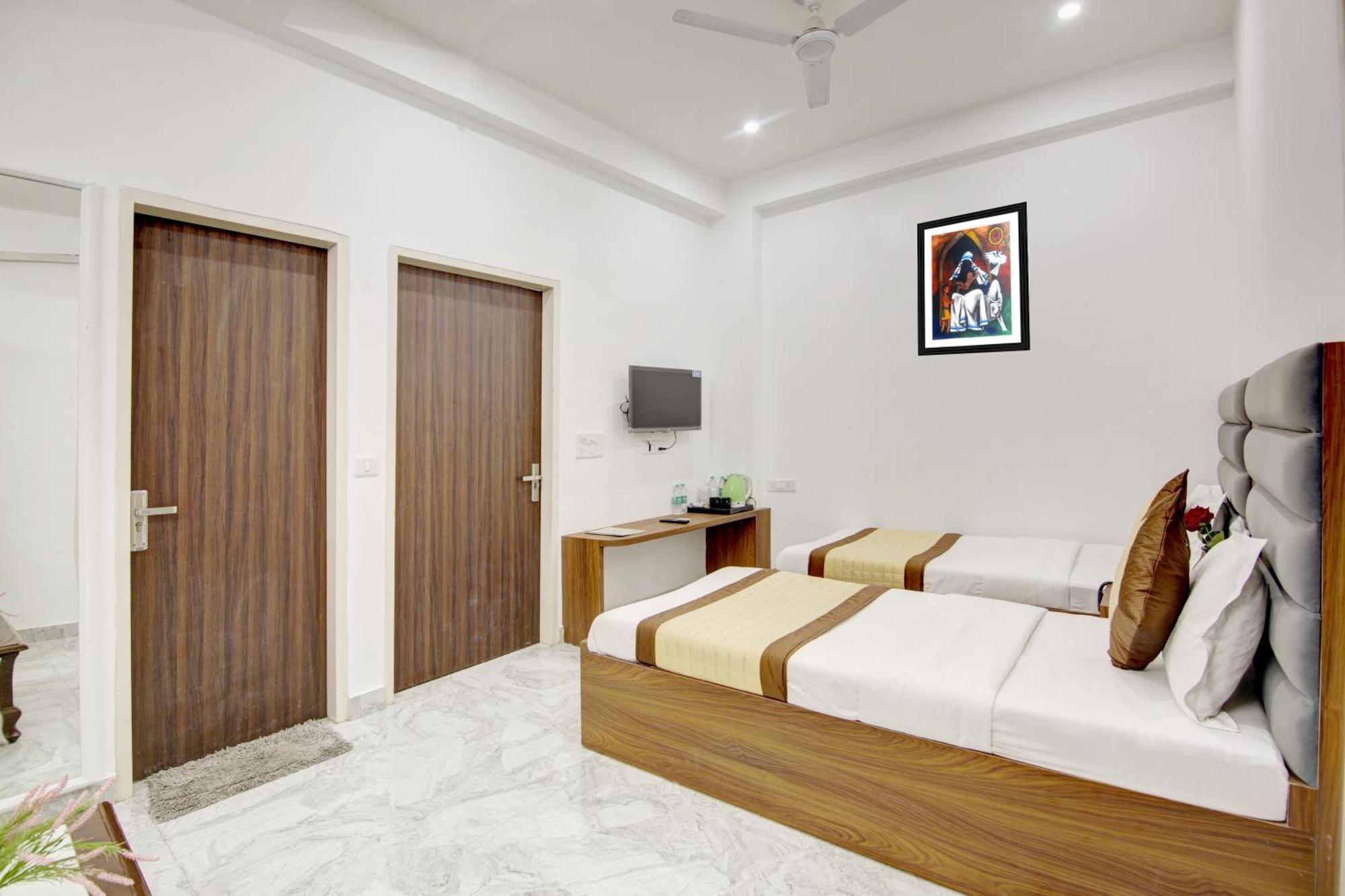 Hotel S B Inn - Near New Delhi Railway Station Paharganj Nova Deli Exterior foto